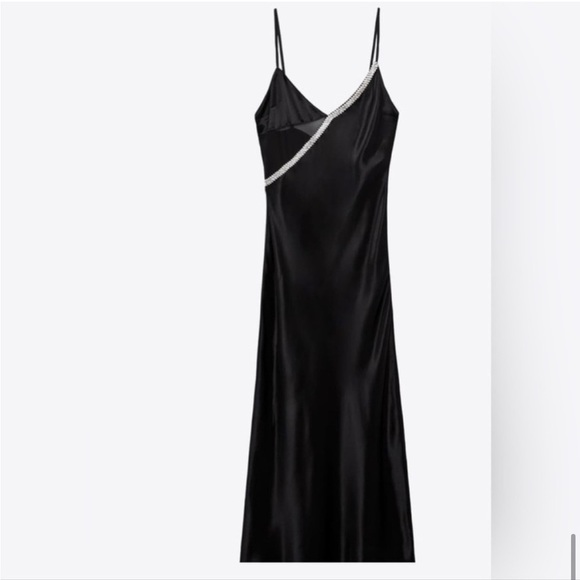 Zara Satin Effect Rhinestone Maxi Dress
Black size M - Picture 3 of 7